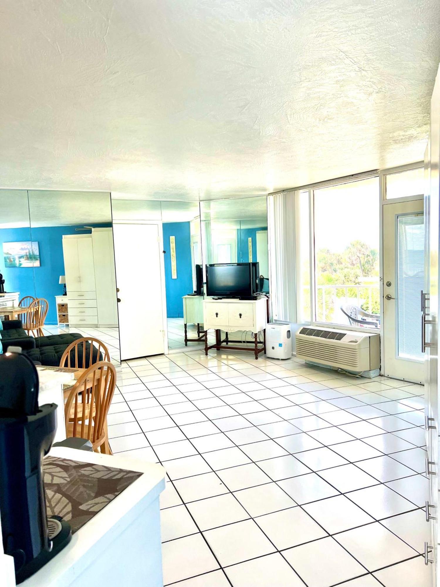 Beach Happy - Ocean View At Symphony Beach Club Ormond Beach Bagian luar foto